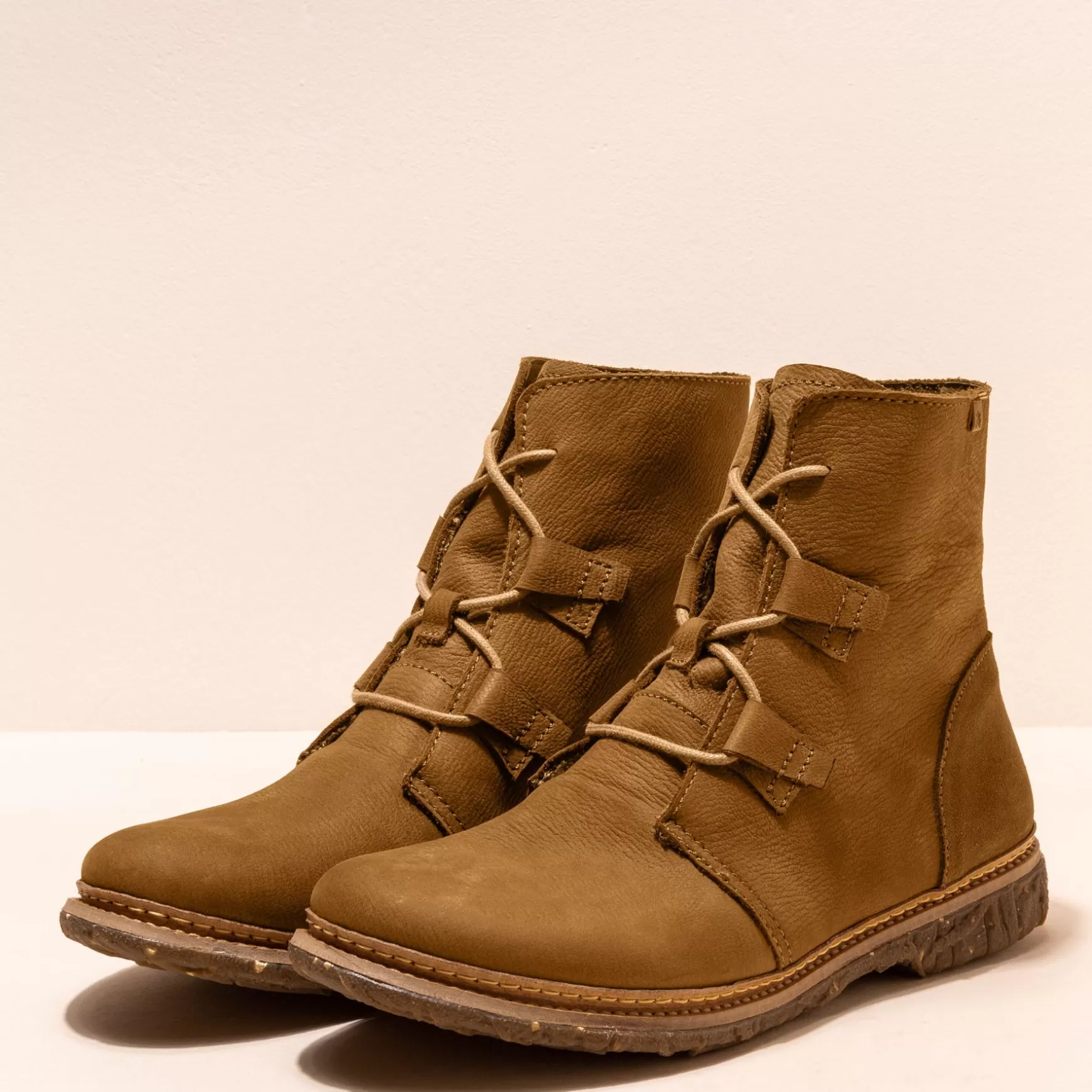 angkor_6-2.webp El Naturalista Ankelstøvler<5470 Angkor