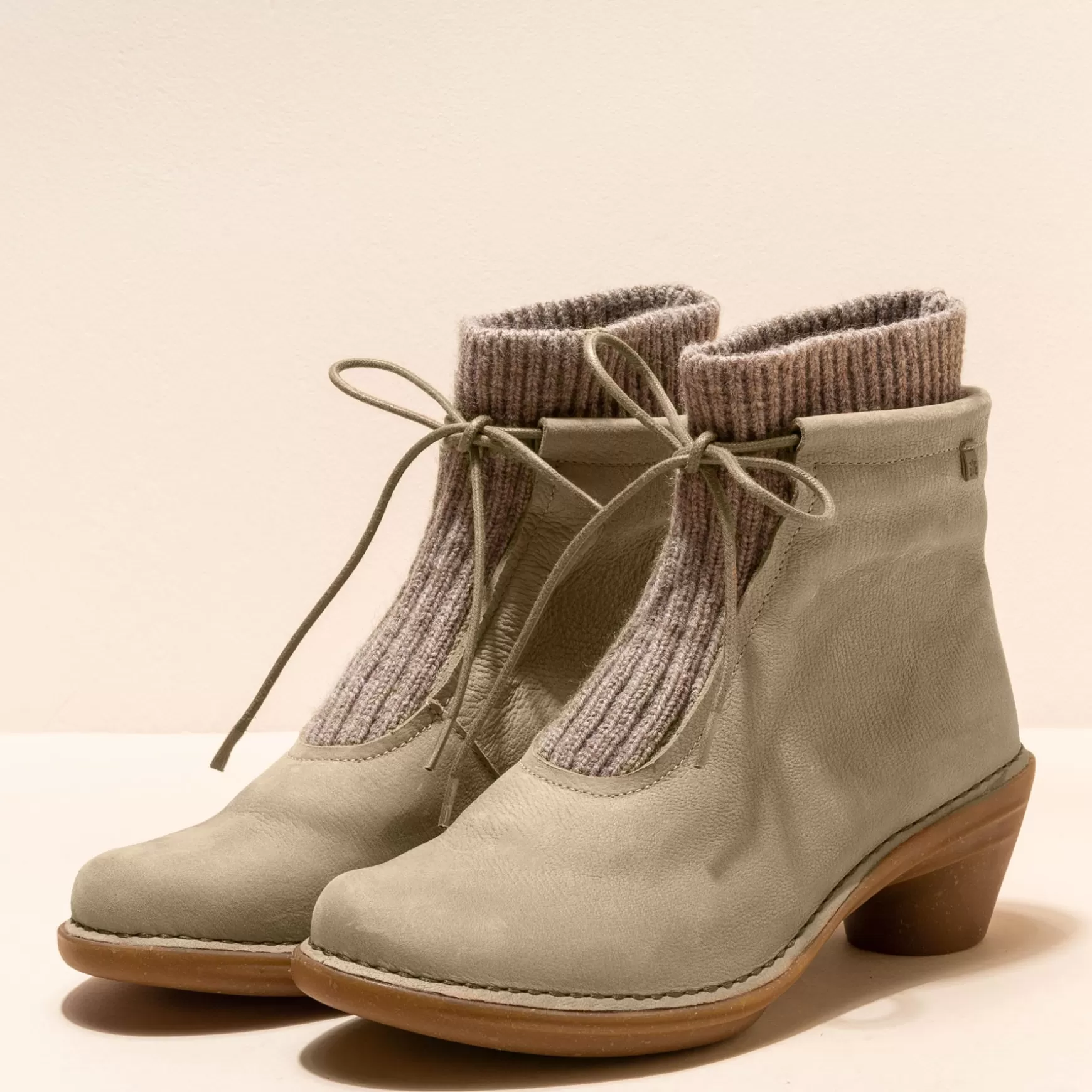 El Naturalista Ankelstøvler<5339 Aqua