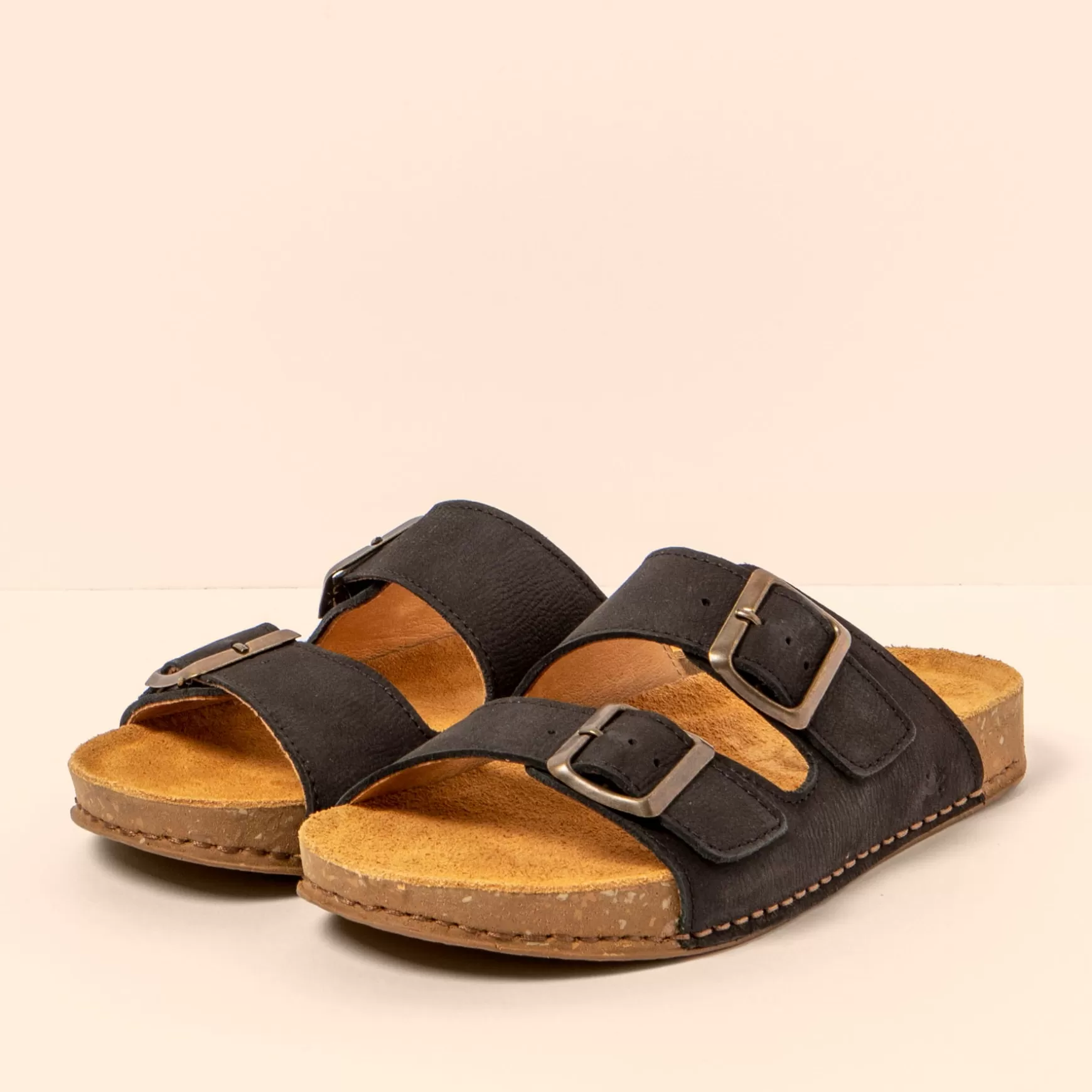 El Naturalista Sandaler<5794 Balance