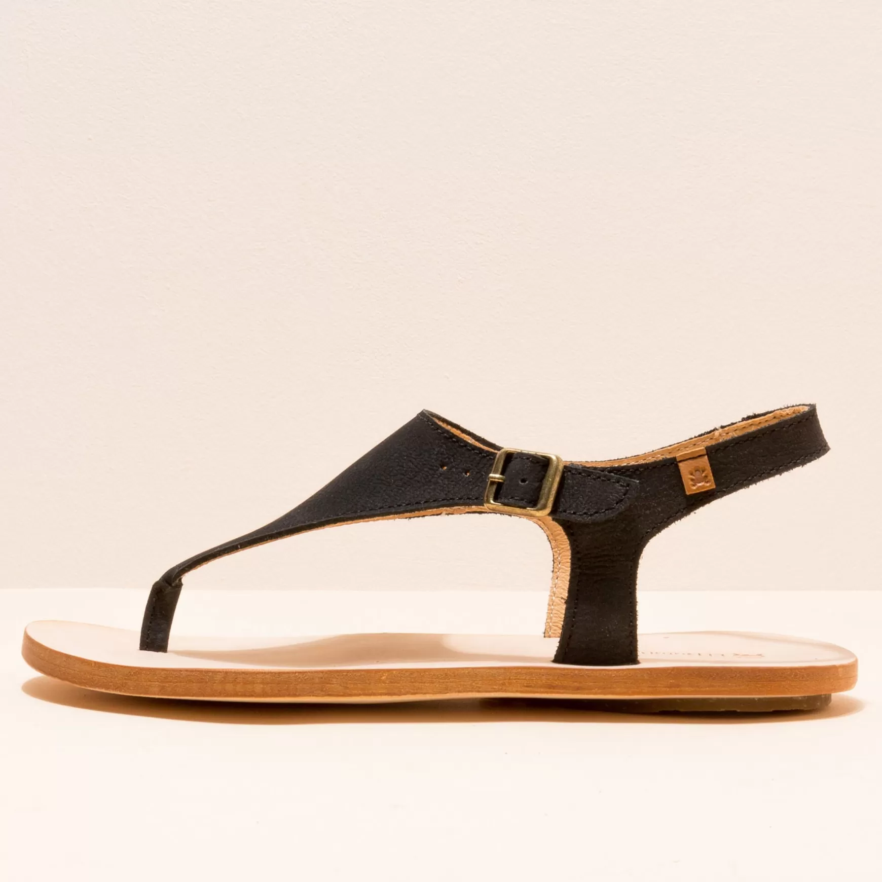 El Naturalista Sandaler<5710 Coratina