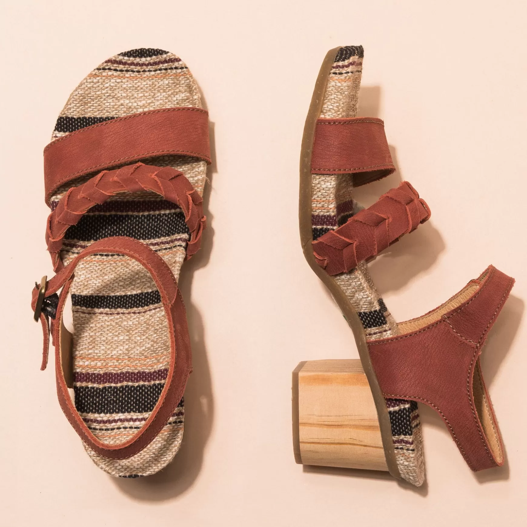 deba_8-1.webp El Naturalista Sandaler Med Hæl<5560 Deba