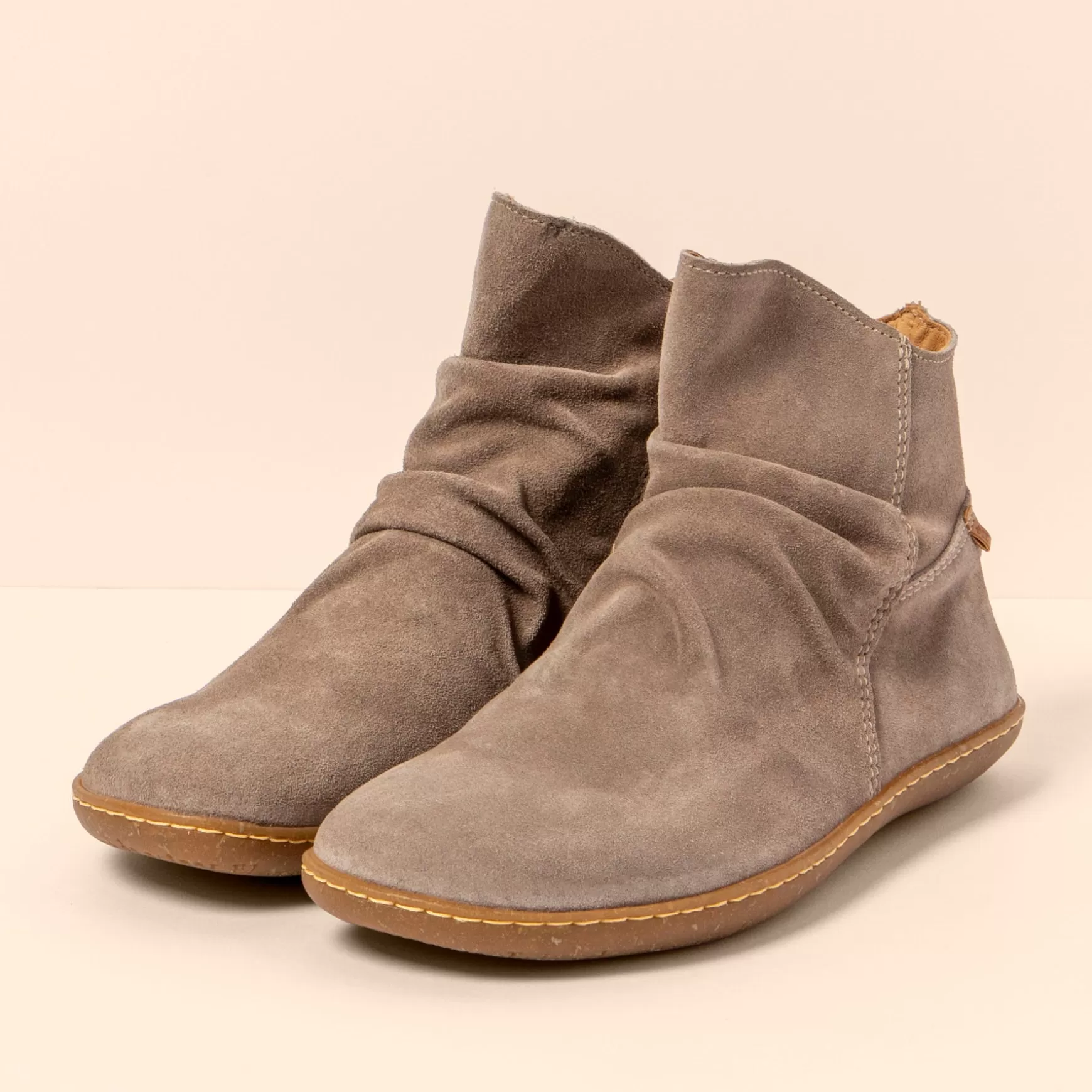 el_viajero_8.webp El Naturalista Ankelstøvler<5291 El Viajero