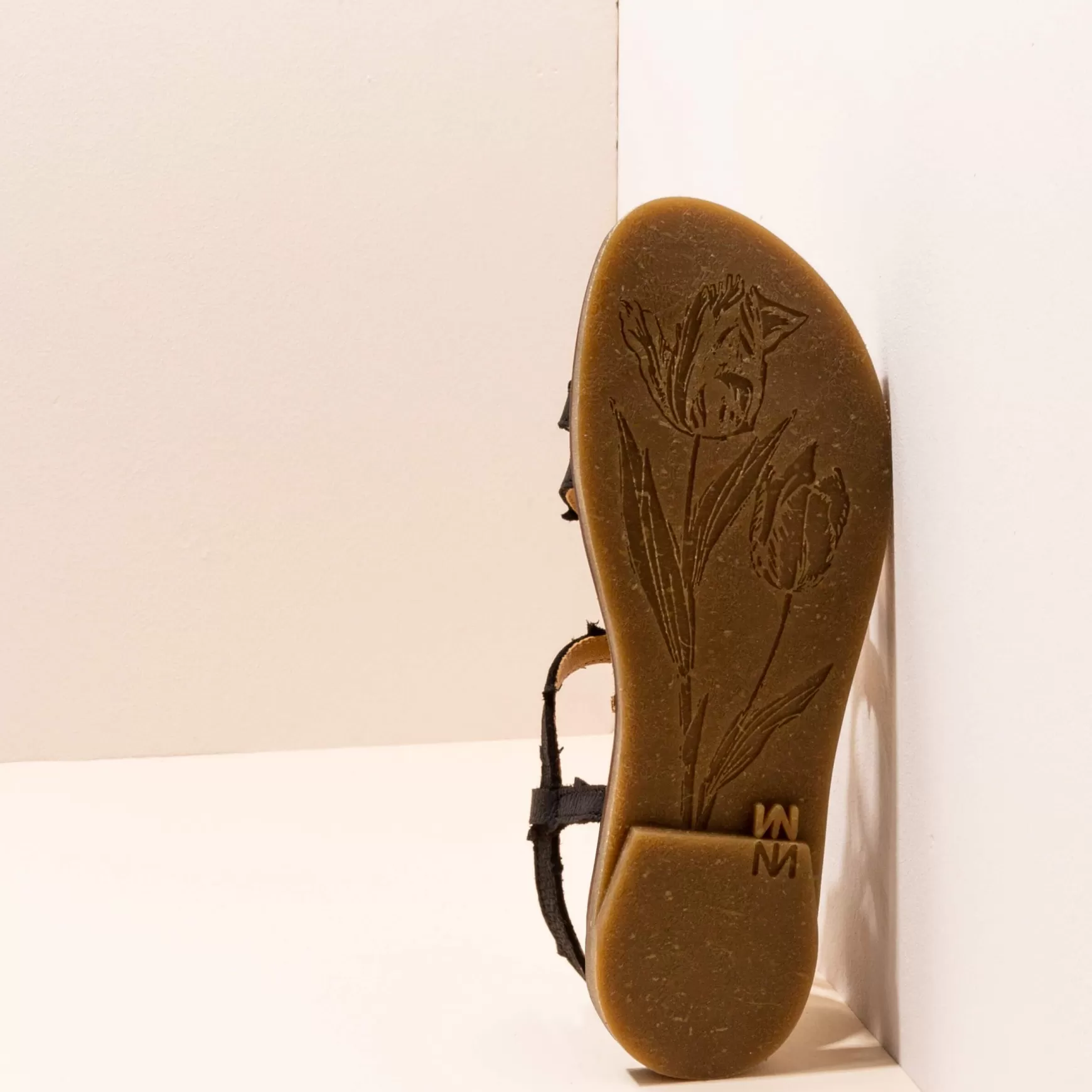 f_tulipan_2.webp El Naturalista Sandaler<5193F Tulipan