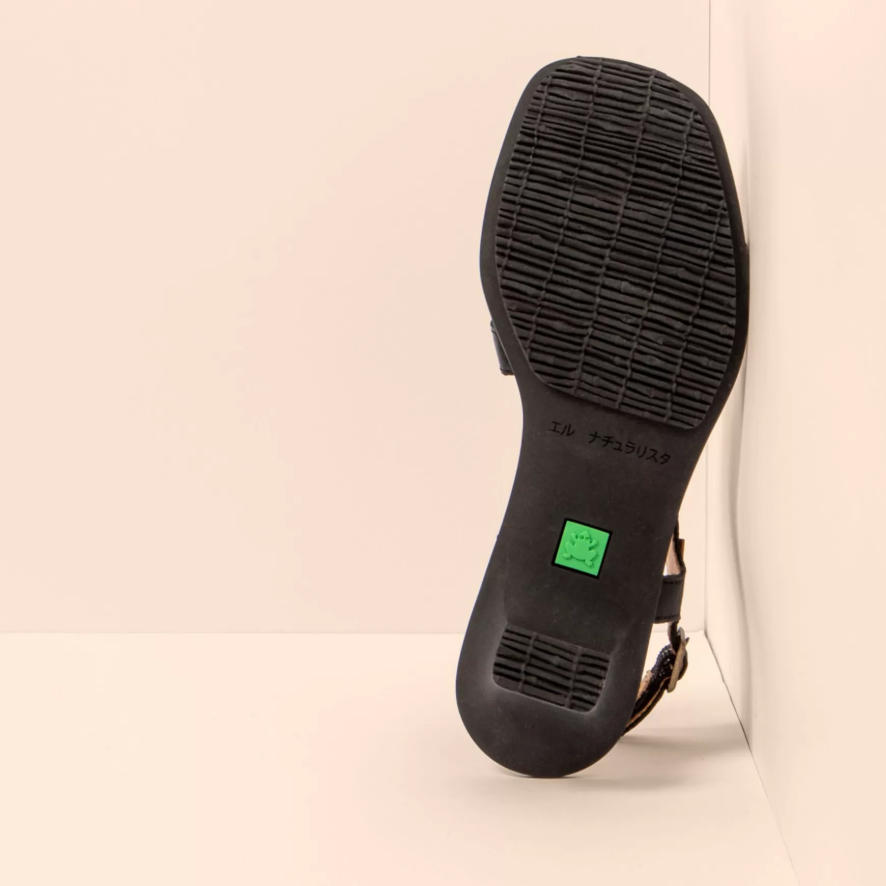 igusa_2-3.webp El Naturalista Sandaler<5992 Igusa