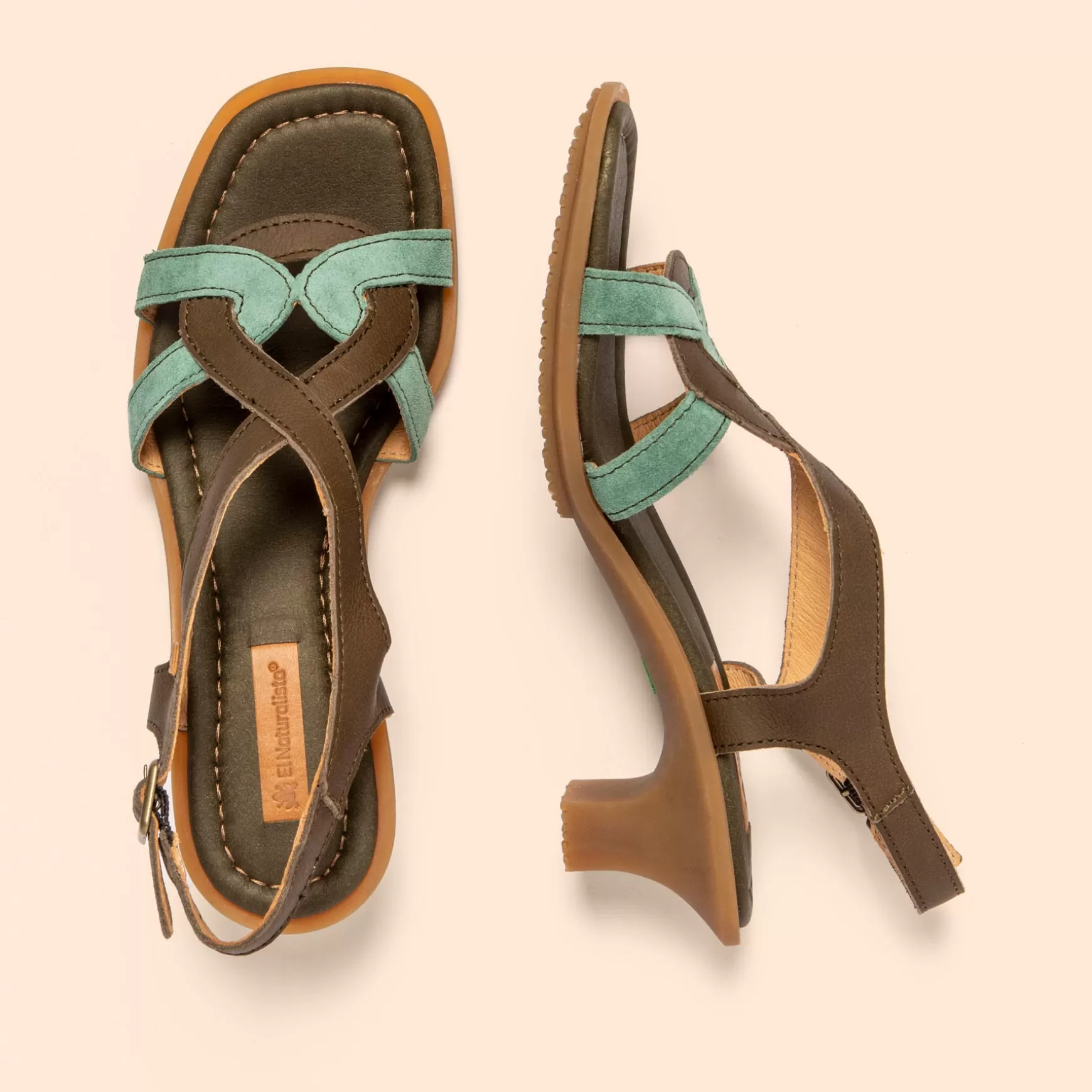 igusa_25.webp El Naturalista Sandaler<5992 Igusa