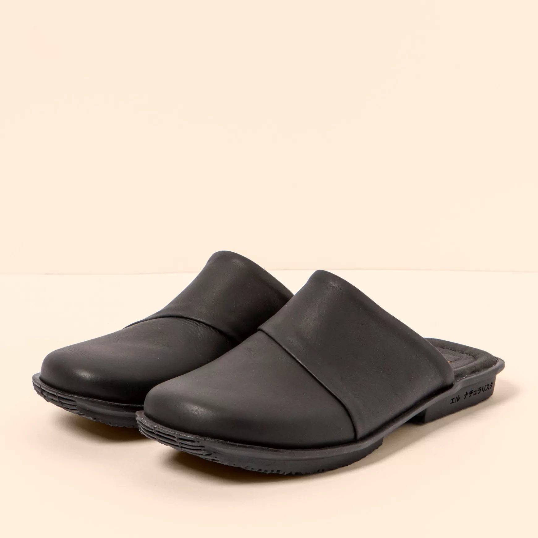 El Naturalista Træsko<5933 Makisu