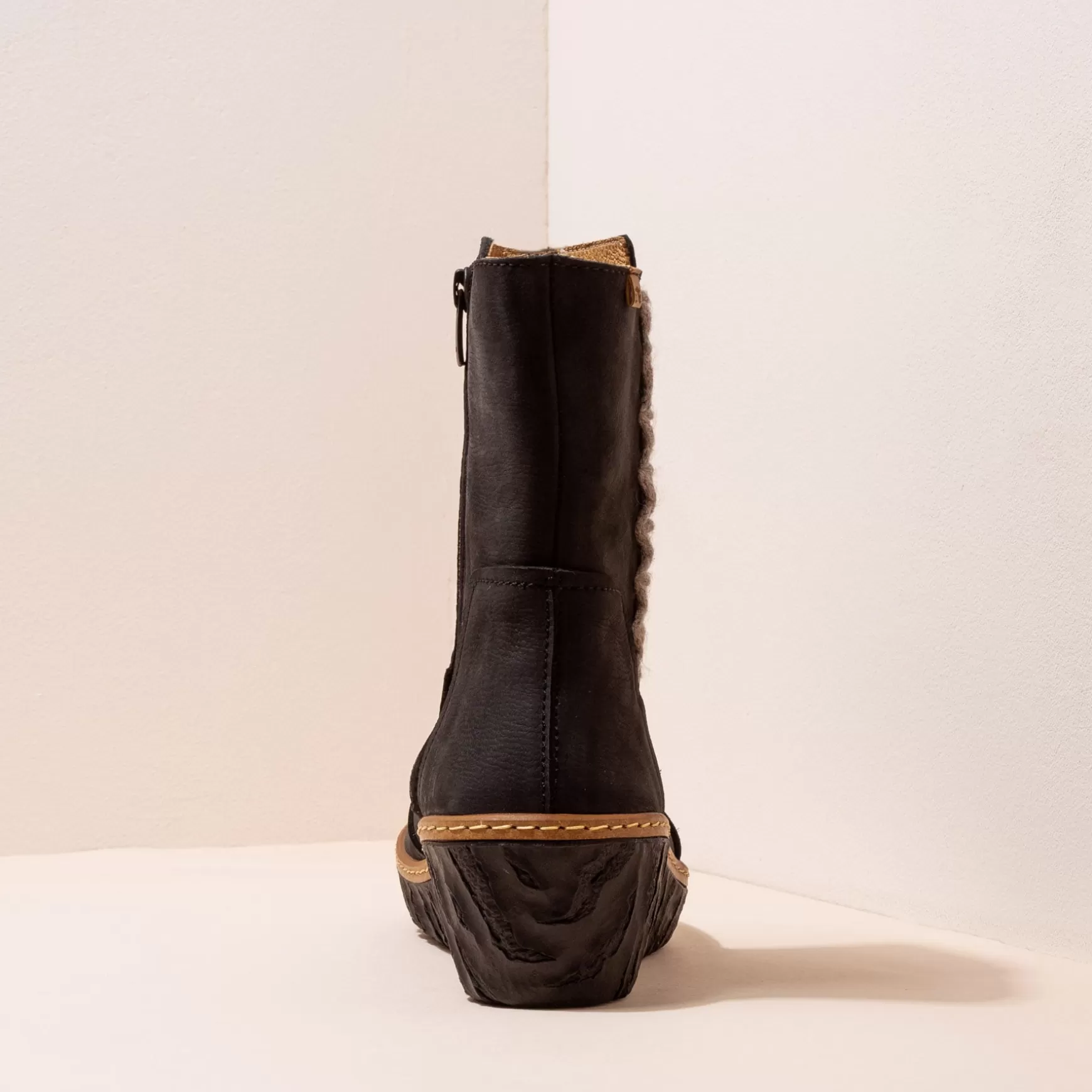 myte_yggdrasil_19-2.webp El Naturalista Ankelstøvler<5165 Myte Yggdrasil