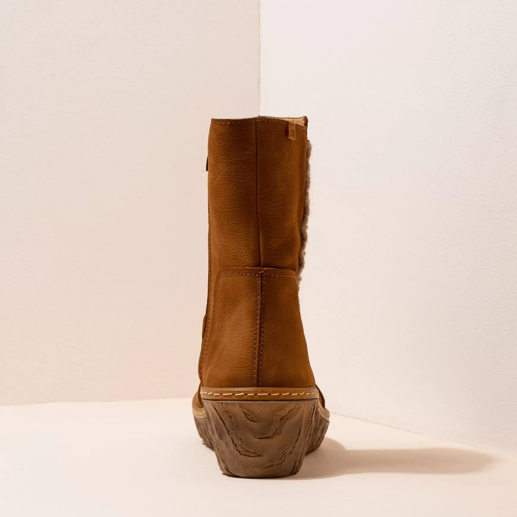 myte_yggdrasil_4-4.webp El Naturalista Ankelstøvler<5165 Myte Yggdrasil