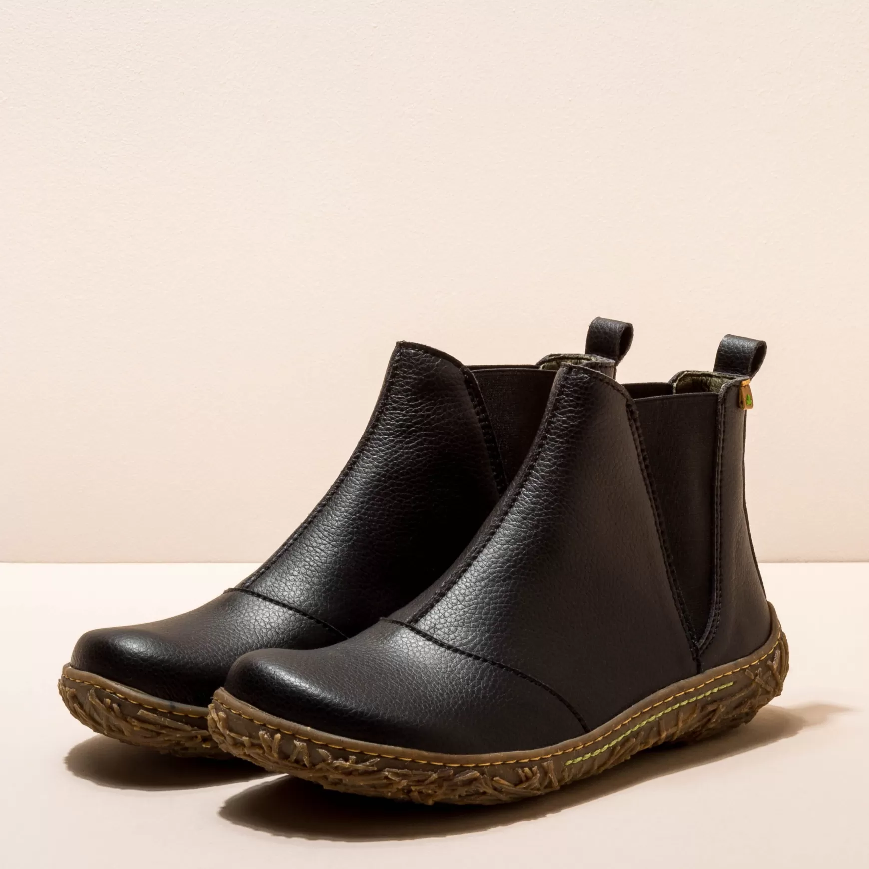 nt_nido_10.webp El Naturalista Ankelstøvler<N786T Nido