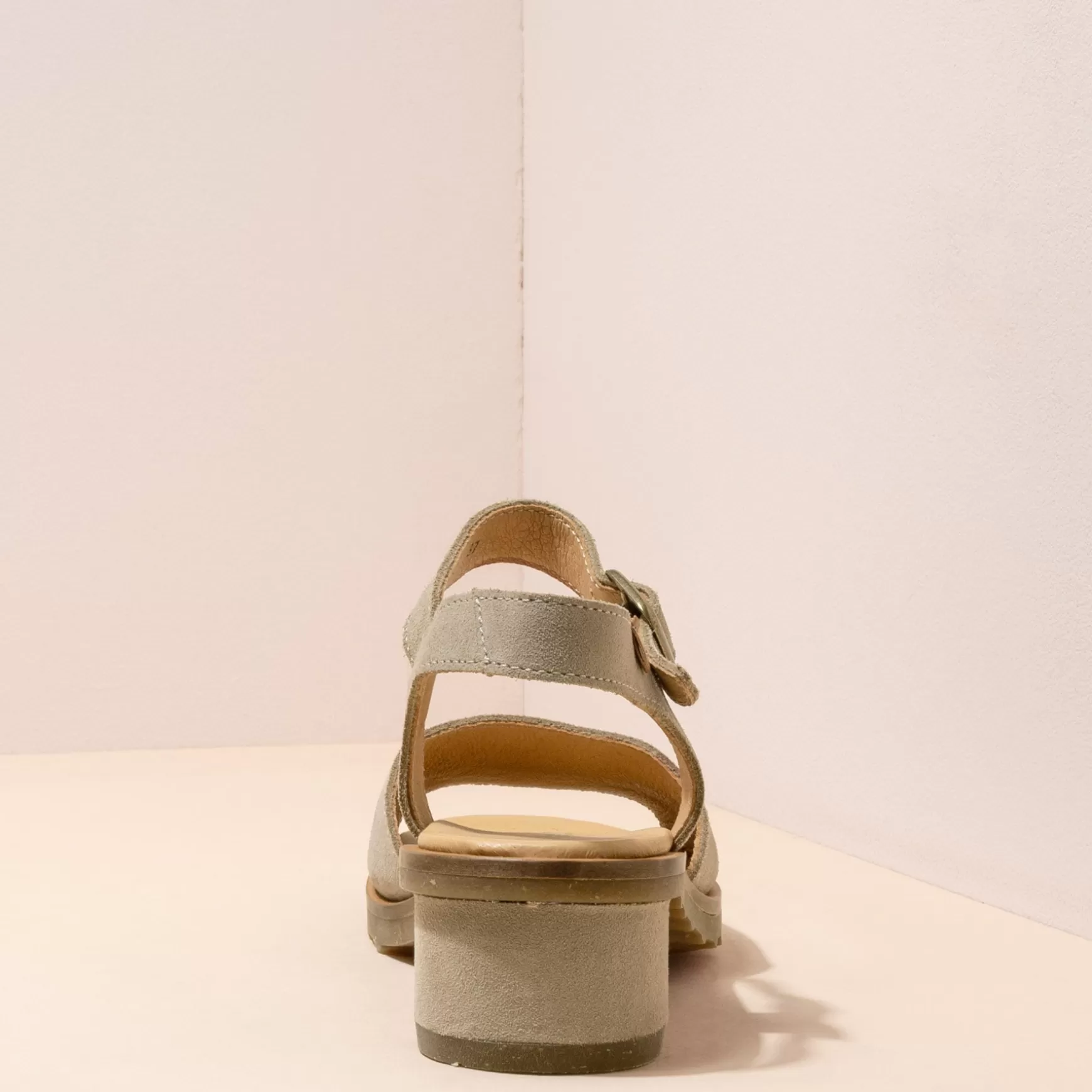 sabal_14.webp El Naturalista Sandaler Med Hæl<5801 Sabal