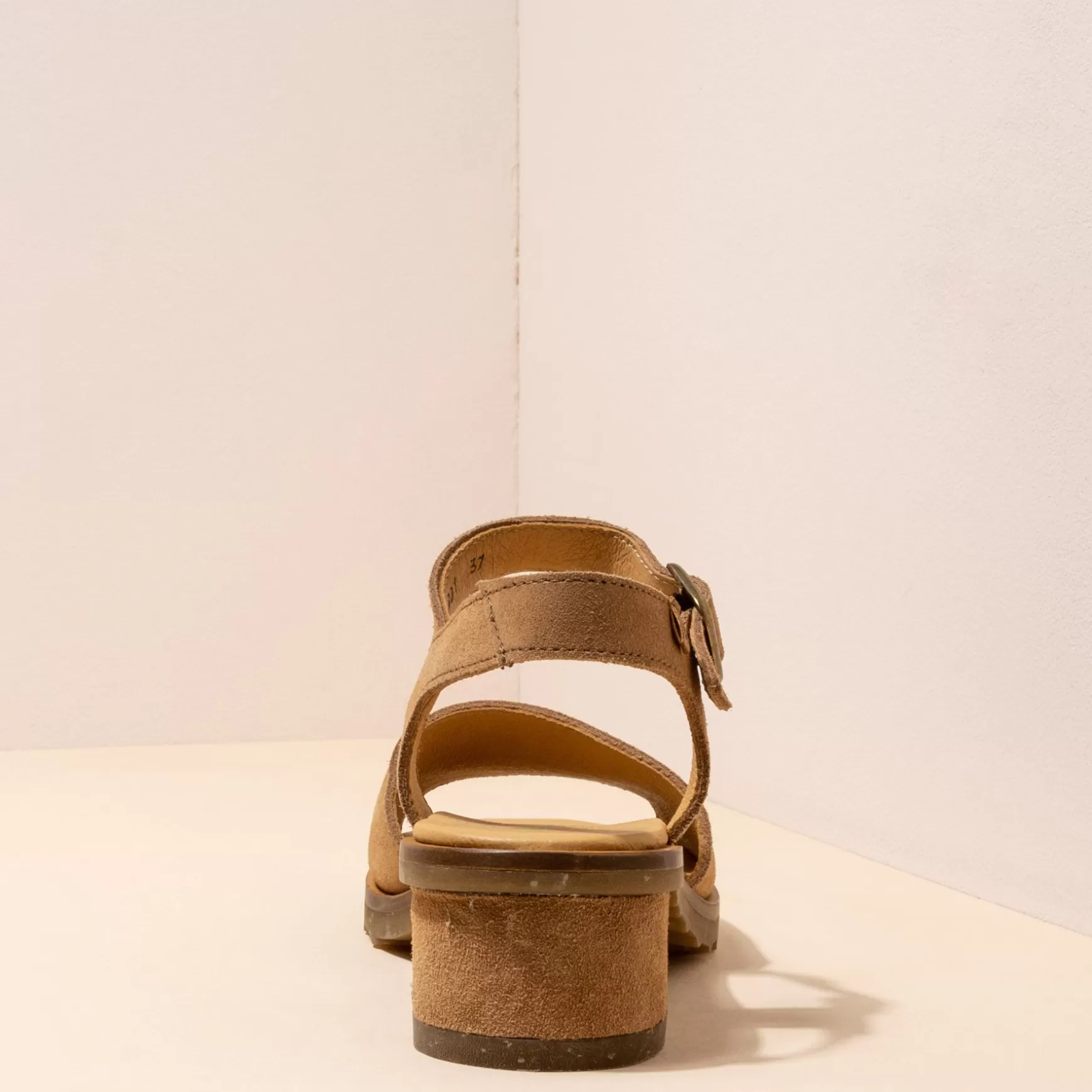 sabal_9.webp El Naturalista Sandaler Med Hæl<5801 Sabal