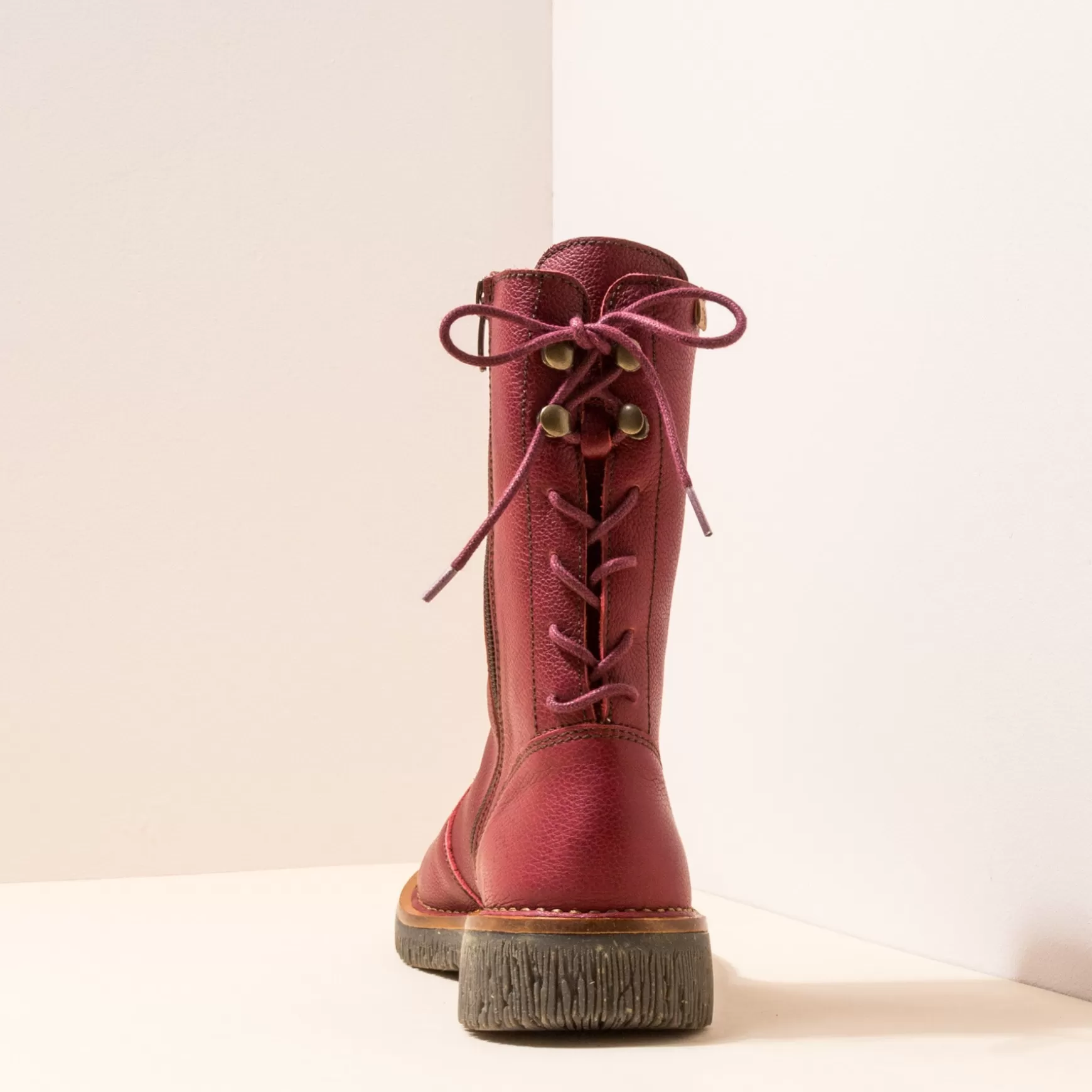 vulkan_9-6.webp El Naturalista Støvler<5577 Vulkan