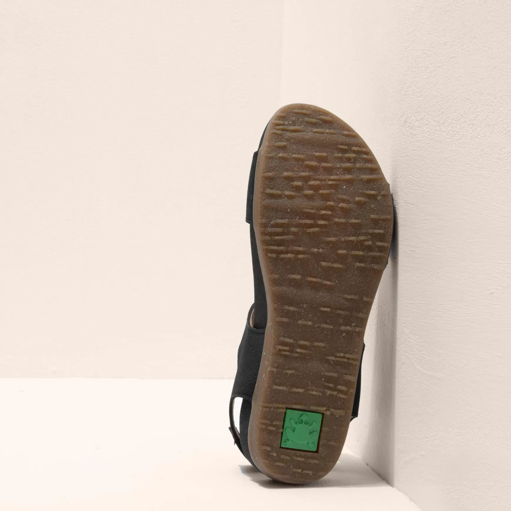 zumaia_2-5.webp El Naturalista Sandaler<5650 Zumaia