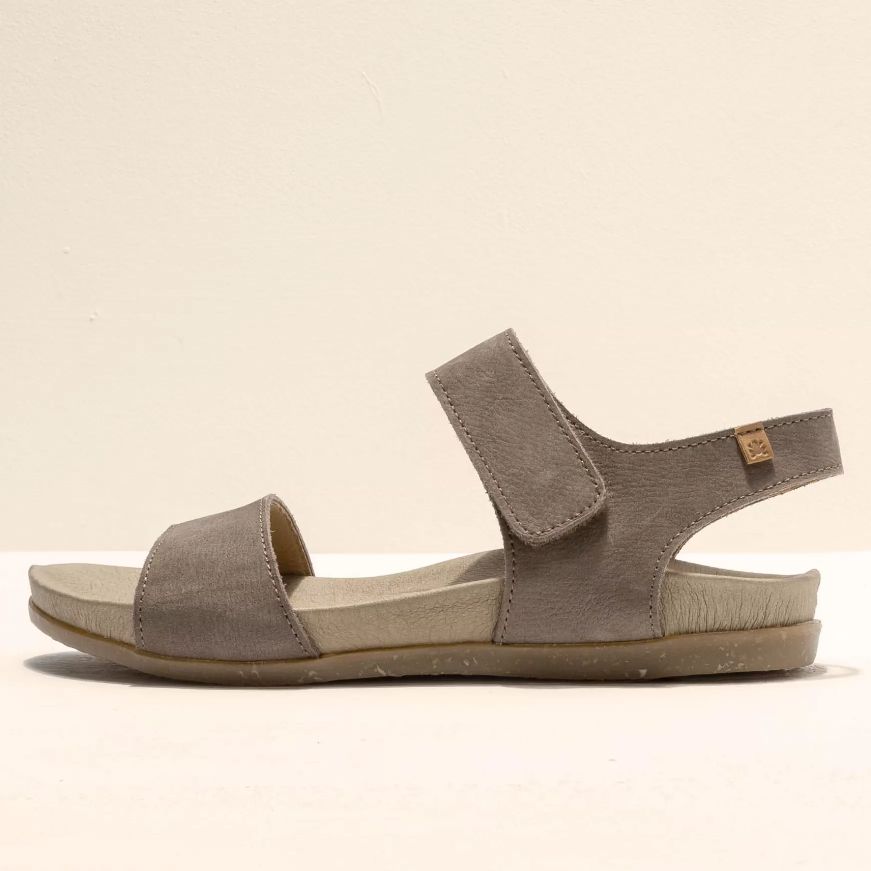 zumaia_5-5.webp El Naturalista Sandaler<5650 Zumaia